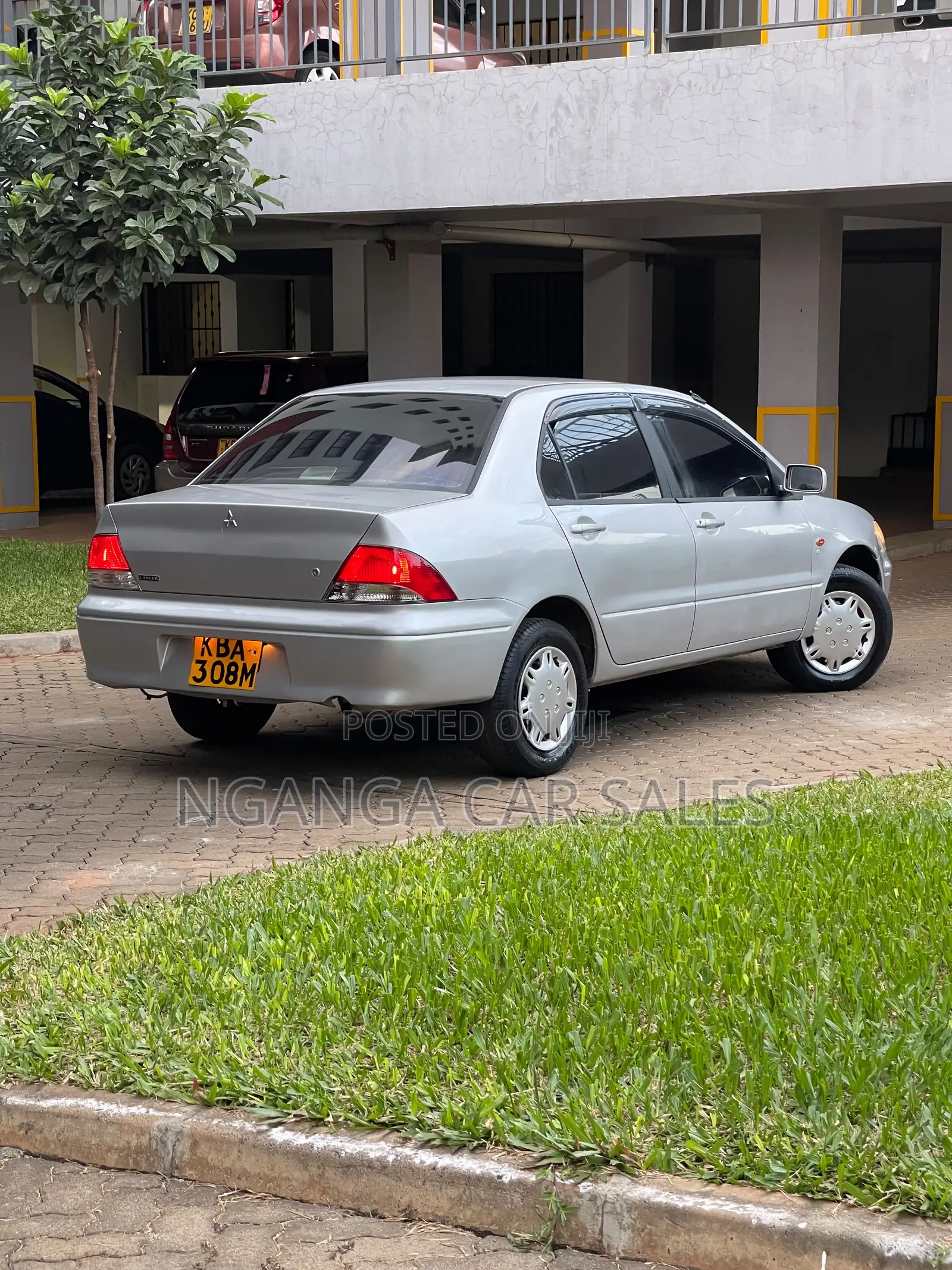Mercedes-Benz C200 2007 White
