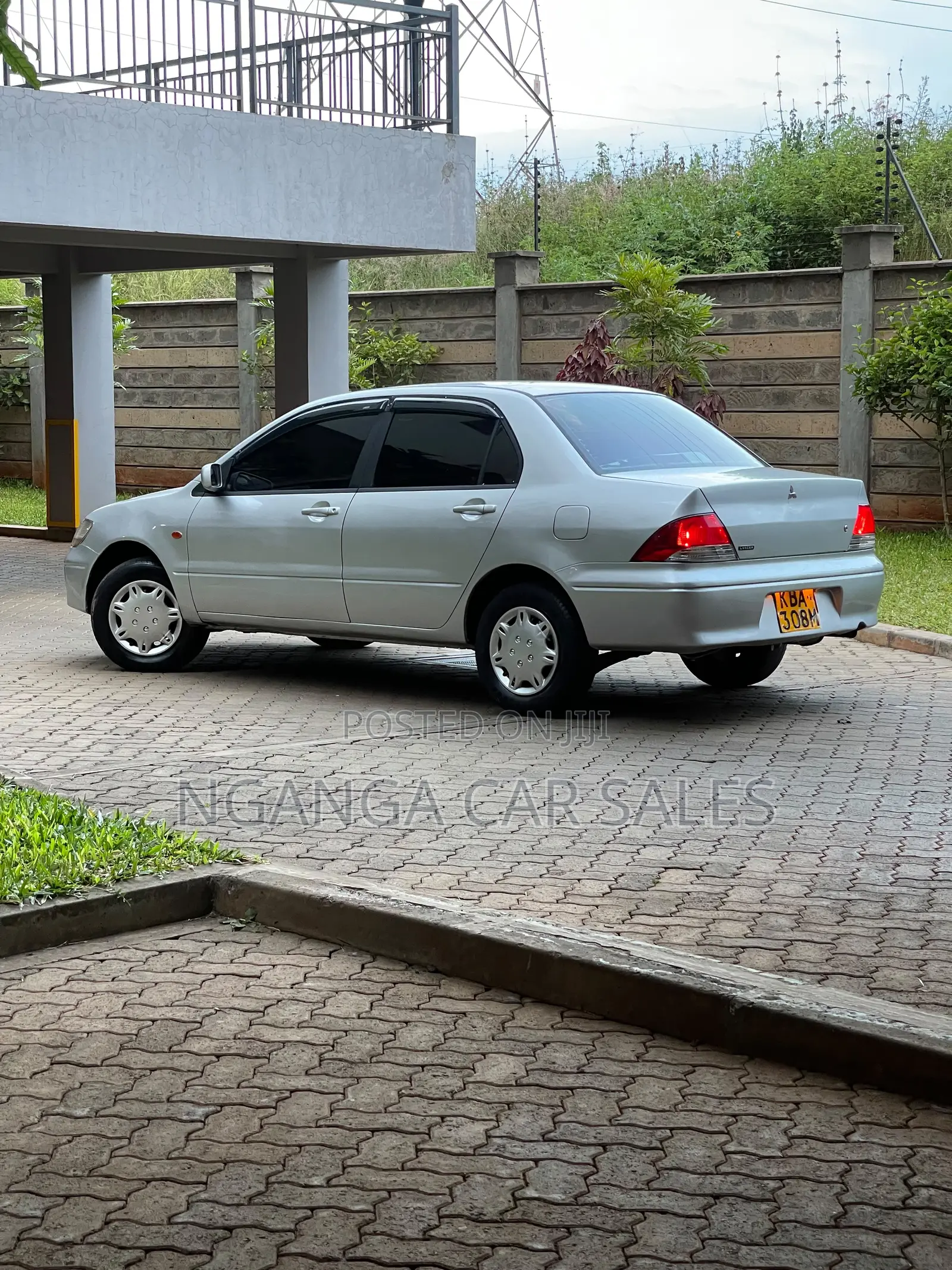 Mercedes-Benz C200 2007 White
