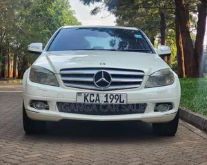 Mercedes-Benz C200 2007 White
