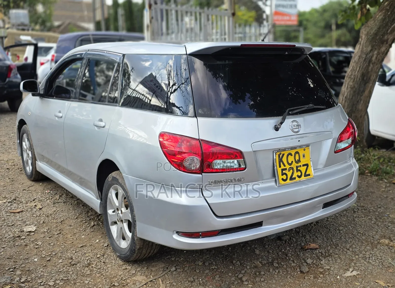 Nissan Wingroad 2010 Silver
