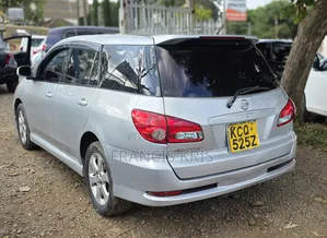 Nissan Wingroad 2010 Silver