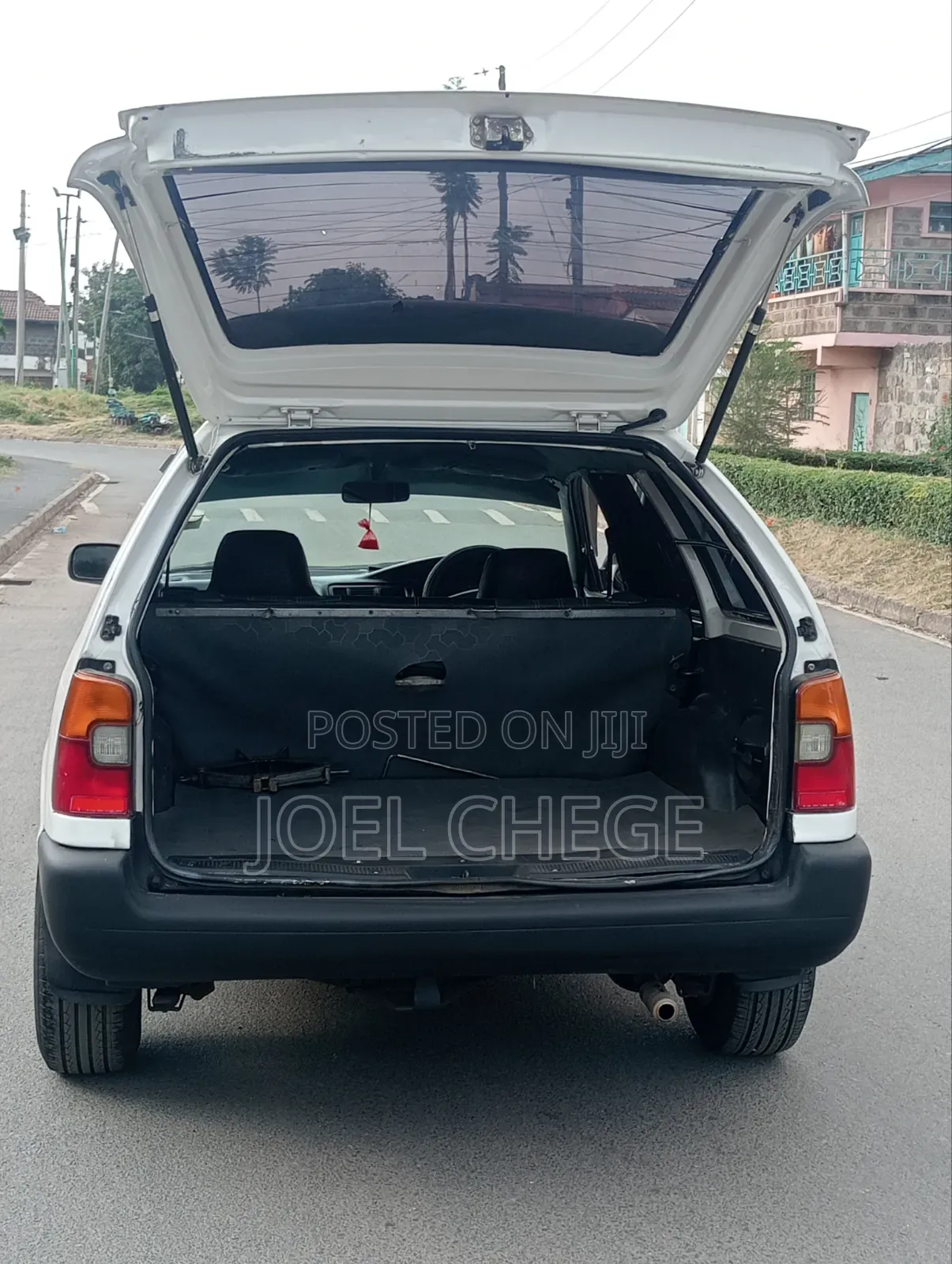 Toyota Corolla 2001 White