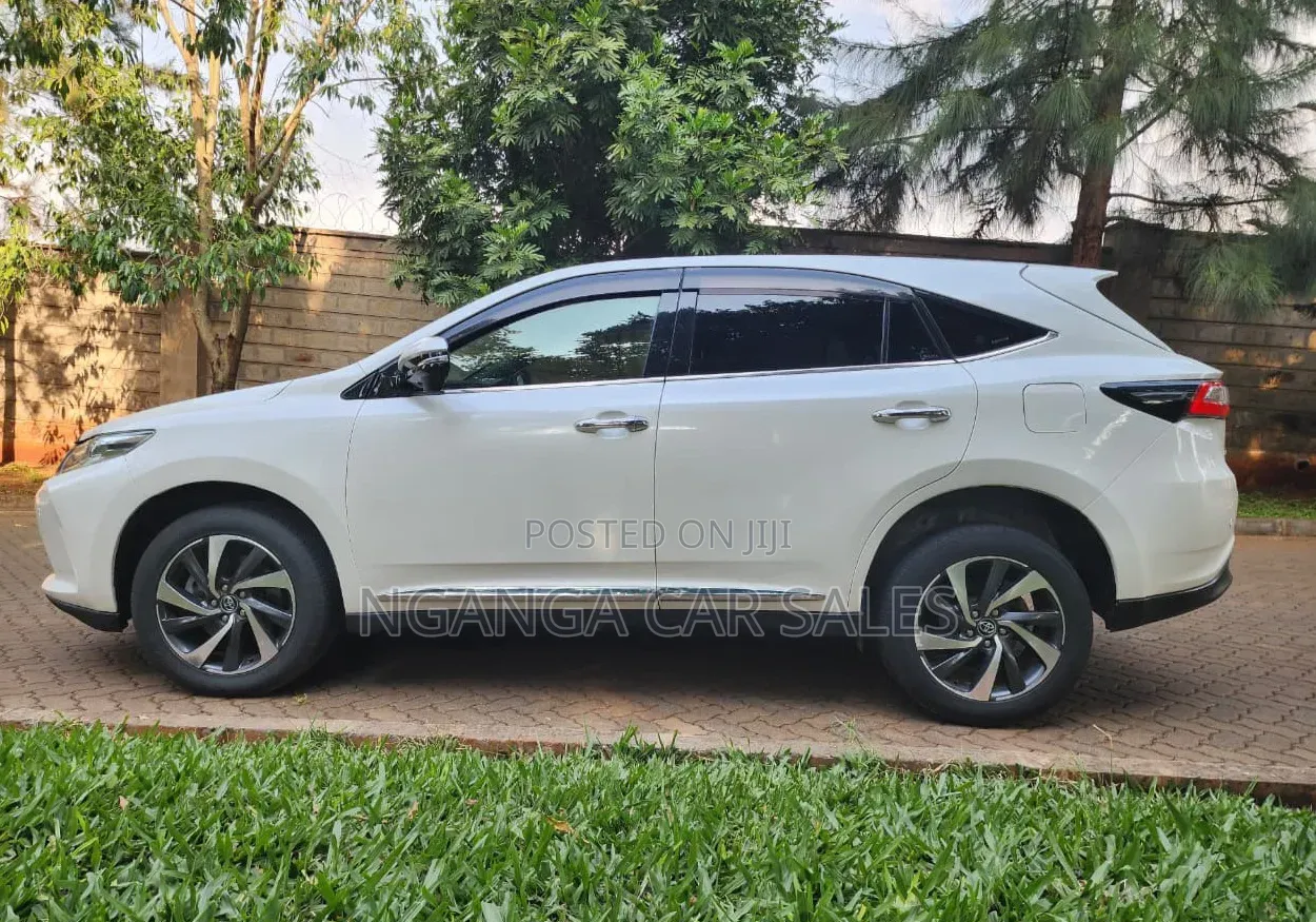 Toyota Harrier 2017 White