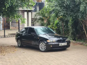 BMW 318i 2004 Black