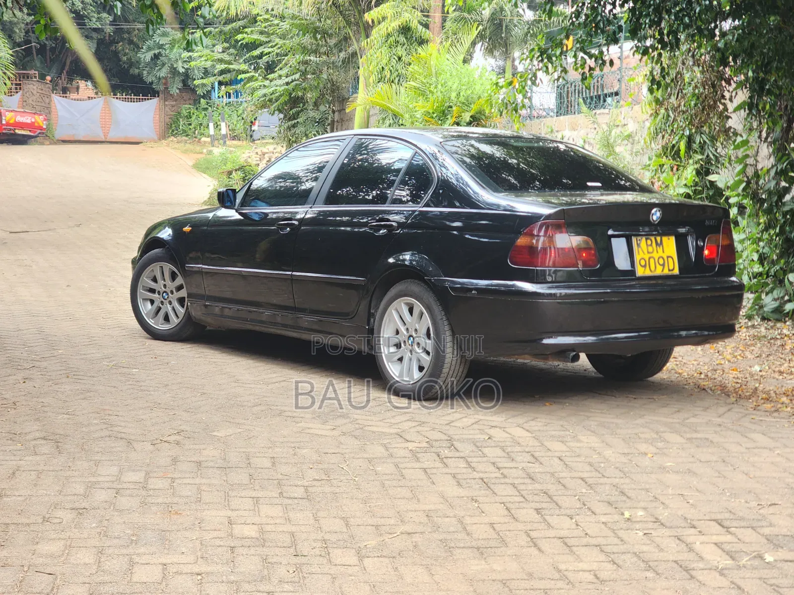BMW 318i 2004 Black
