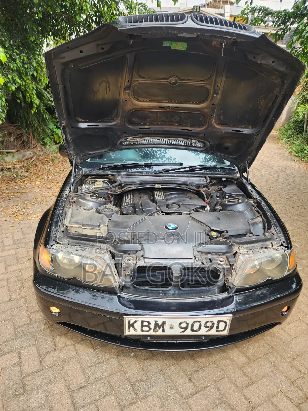 BMW 318i 2004 Black