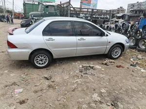 Mitsubishi Lancer Cedia 2002 Silver