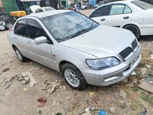 Mitsubishi Lancer Cedia 2002 Silver