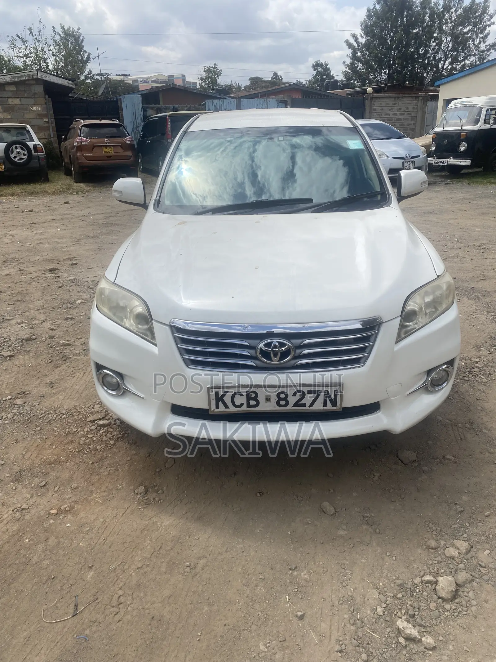 Toyota Vanguard 2009 White