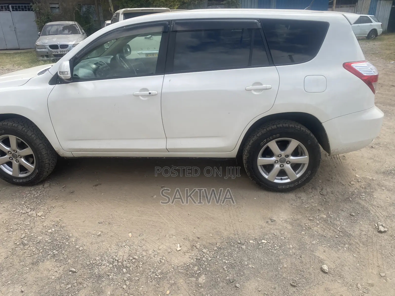 Toyota Vanguard 2009 White