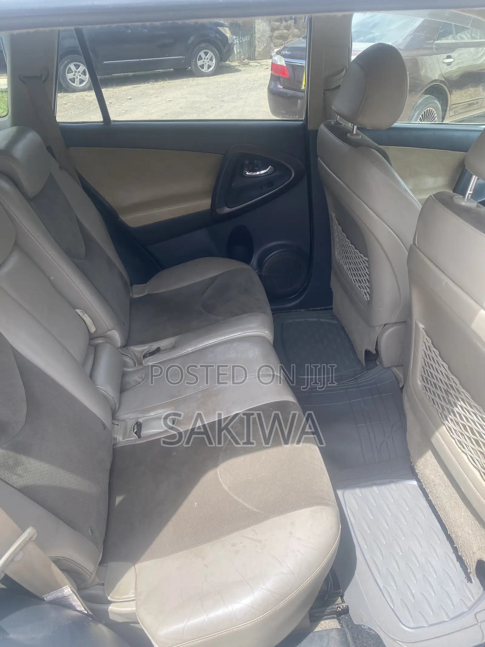 Toyota Vanguard 2009 White