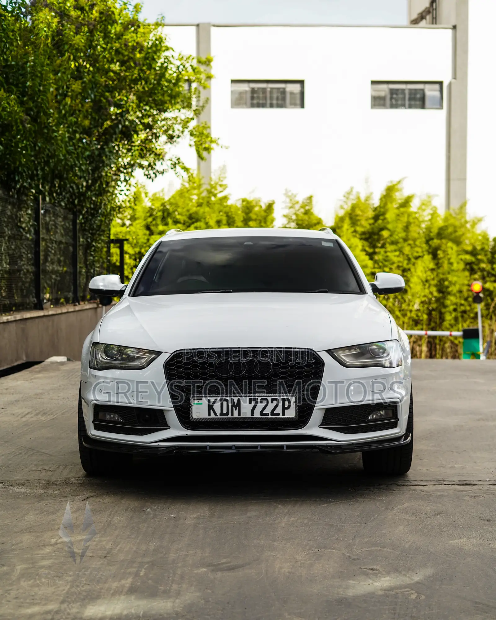 Audi A4 2.0T Premium AWD quattro 2016 White