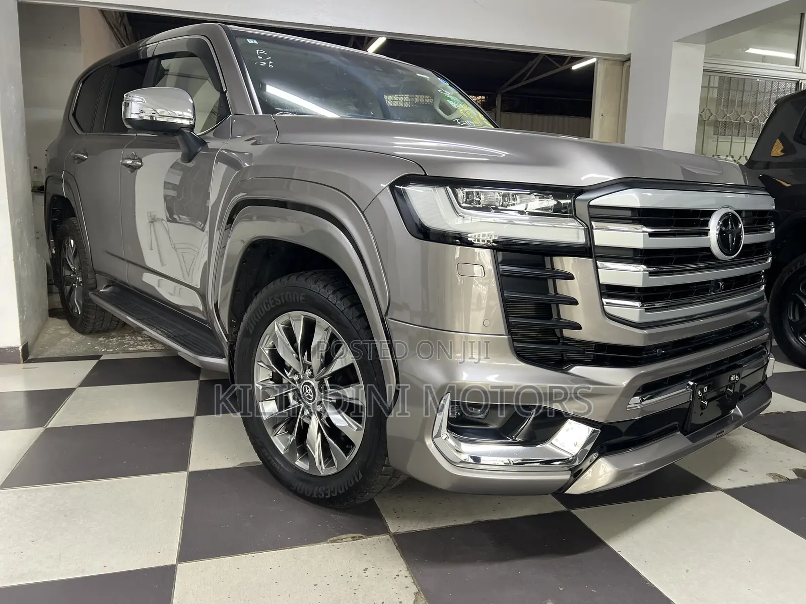 Toyota Land Cruiser 2022 Gray