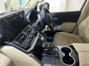 Toyota Land Cruiser 2022 Gray
