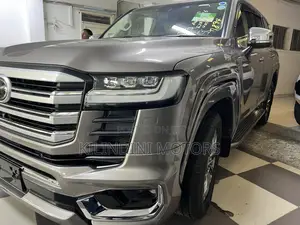 Toyota Land Cruiser 2022 Gray