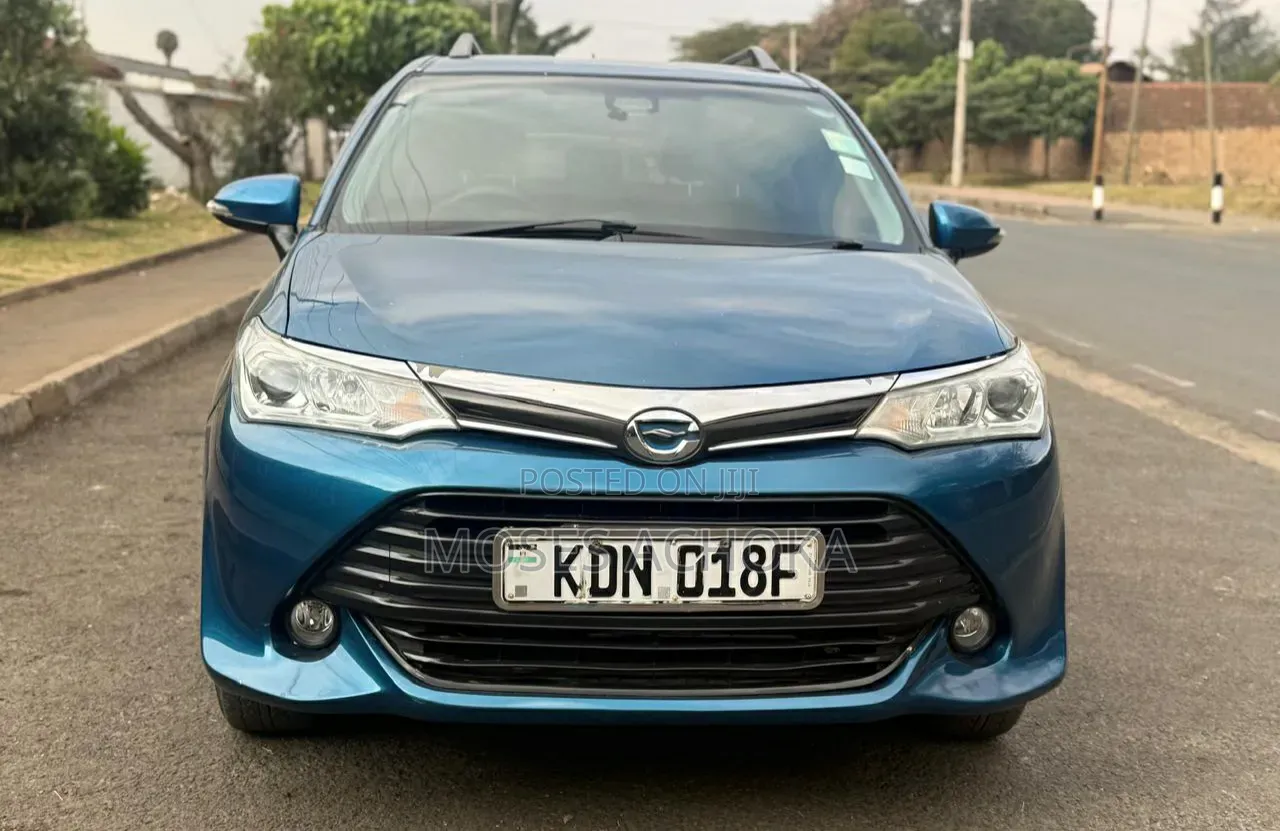 Toyota Corolla Fielder 2015 Blue