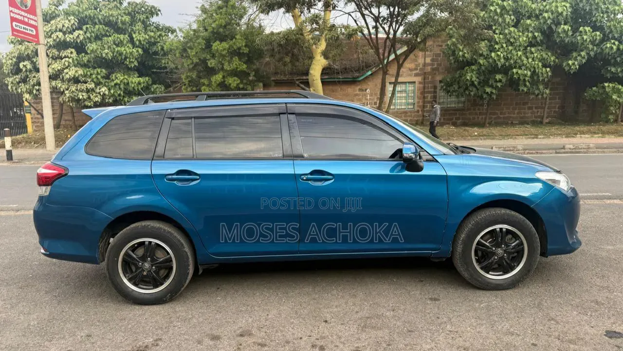 Toyota Corolla Fielder 2015 Blue