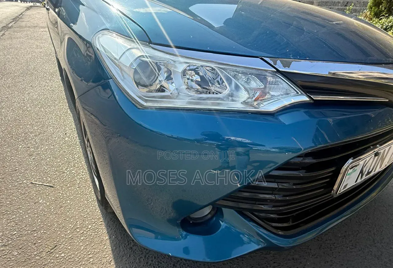 Toyota Corolla Fielder 2015 Blue