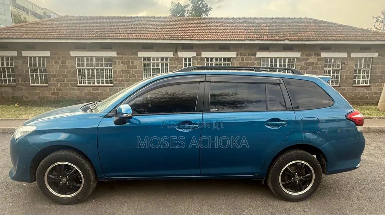 Toyota Corolla Fielder 2015 Blue