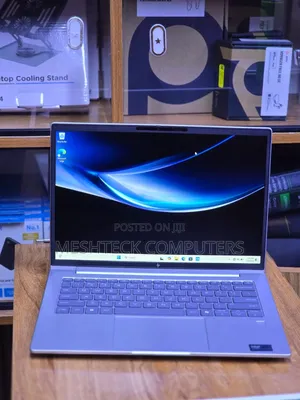 Laptop HP EliteBook 640 G11 16GB Intel Core Ultra 5 SSD 512GB