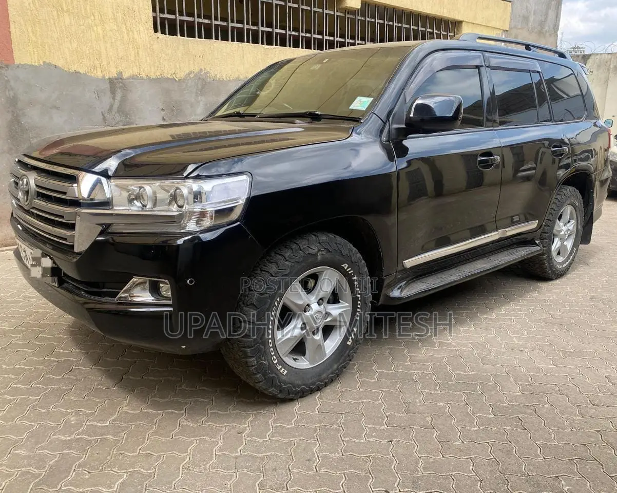 Toyota Land Cruiser 2009 Black