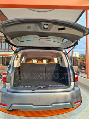 Nissan Patrol 2022 Gray