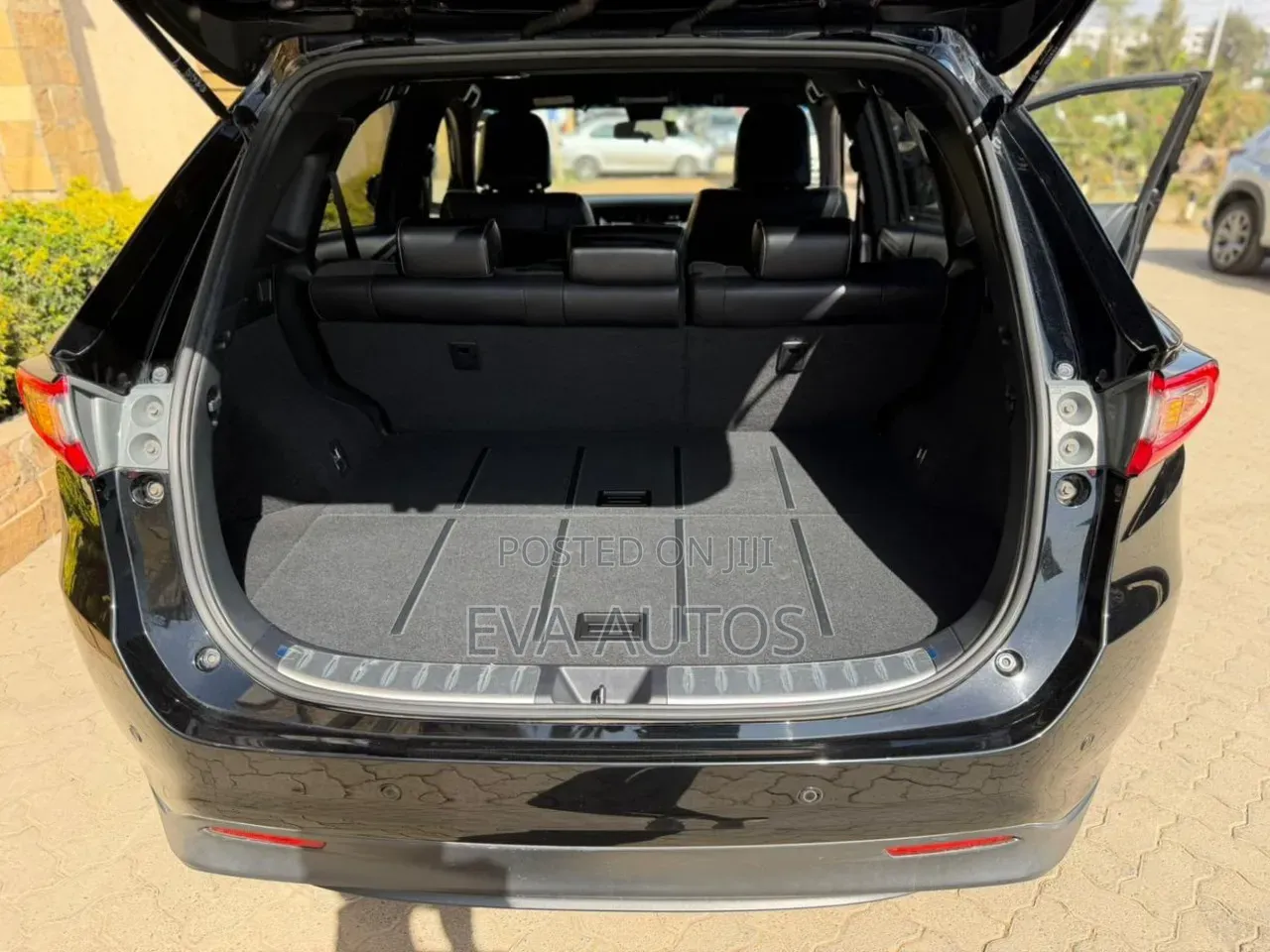 Toyota Harrier 2019 Black