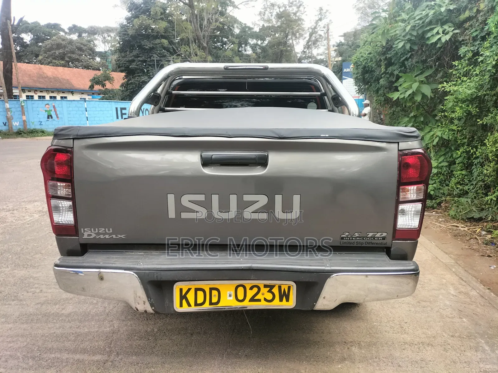 Isuzu D-MAX 2022 Gray