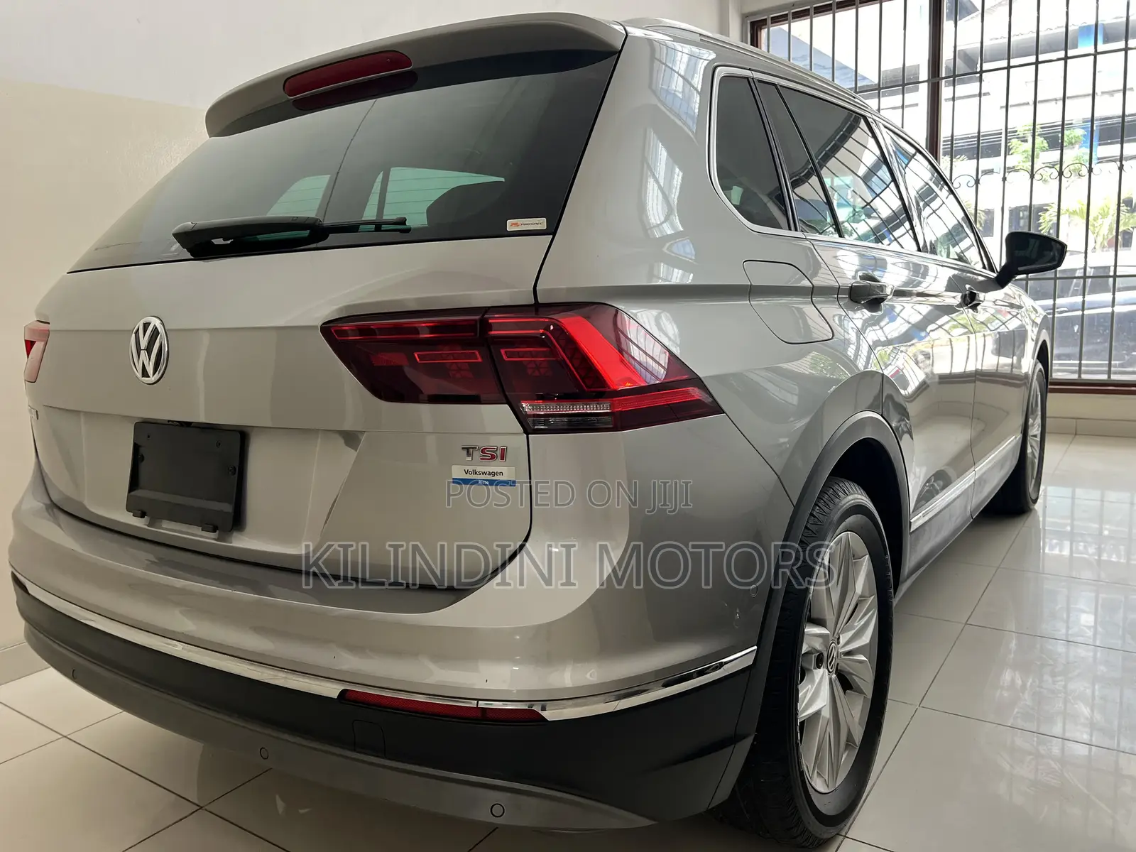 Volkswagen Tiguan 2019 Silver