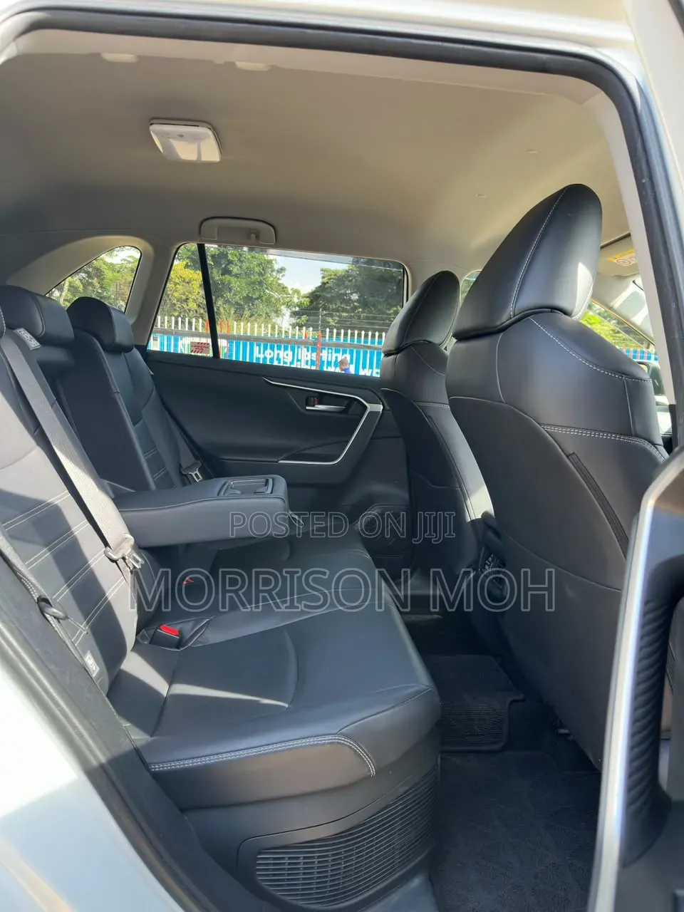 Toyota RAV4 2019 White