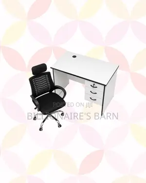 Compact 1m Desk and Headrest Mesh Chair for Focused Tasks