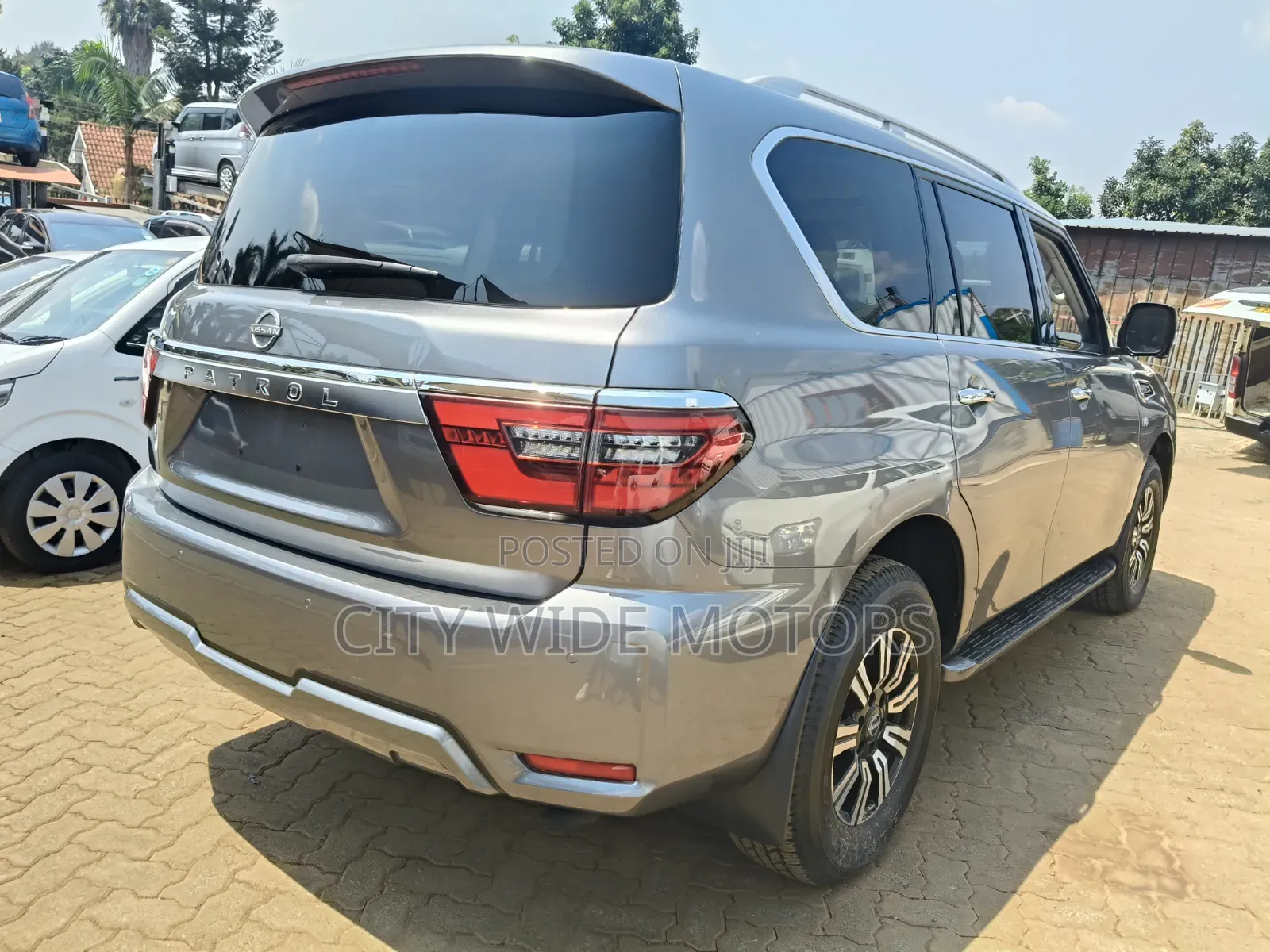 Nissan Patrol 2022 Gray