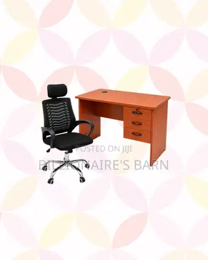 Compact 1m Desk and Headrest Mesh Chair for Clear Workspaces