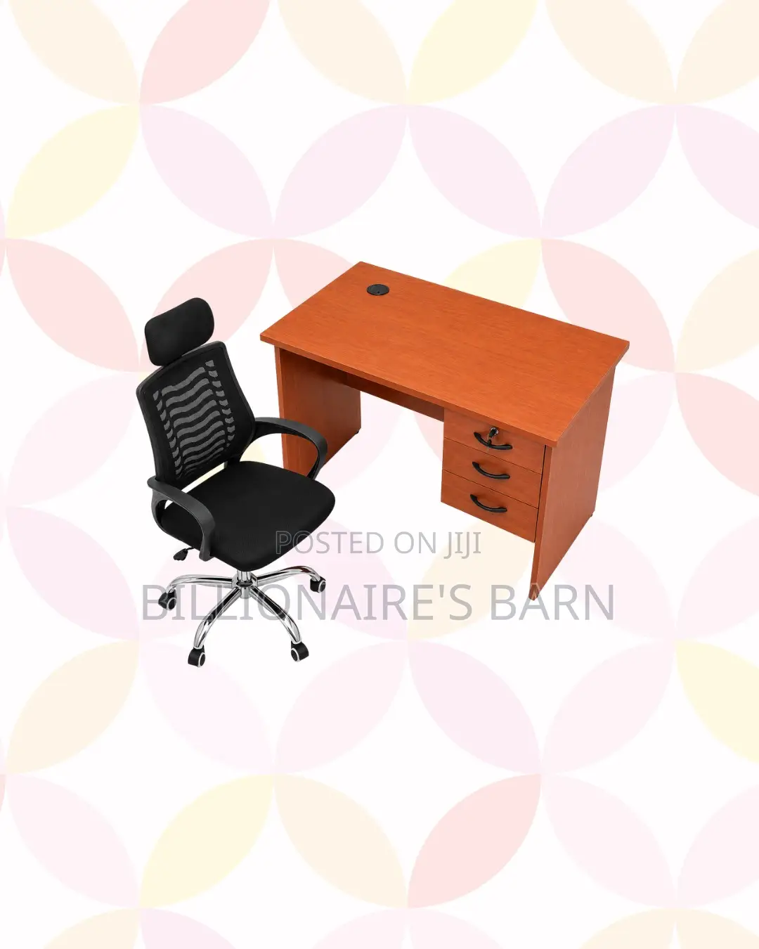 Compact 1m Desk and Headrest Mesh Chair for Clear Workspaces