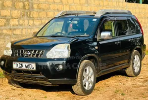 Nissan X-Trail 2010 Black