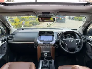 Toyota Land Cruiser Prado 2022 Beige
