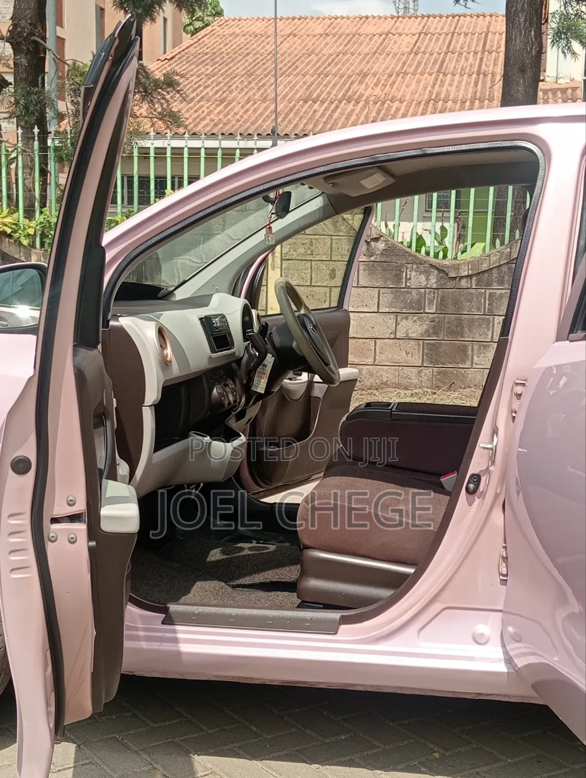 Toyota Passo 2015 Pink