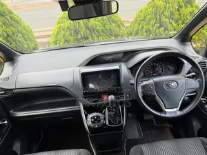 Toyota Voxy 2019 Black