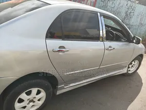 Toyota Corolla 2005 Silver