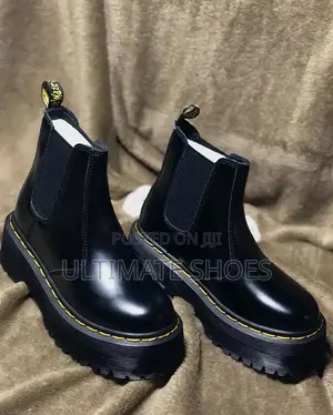 Dr Martens Chelsea Boots