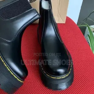 Dr Martens Chelsea Boots