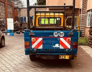 Mahindra Scorpio 2017 Yellow