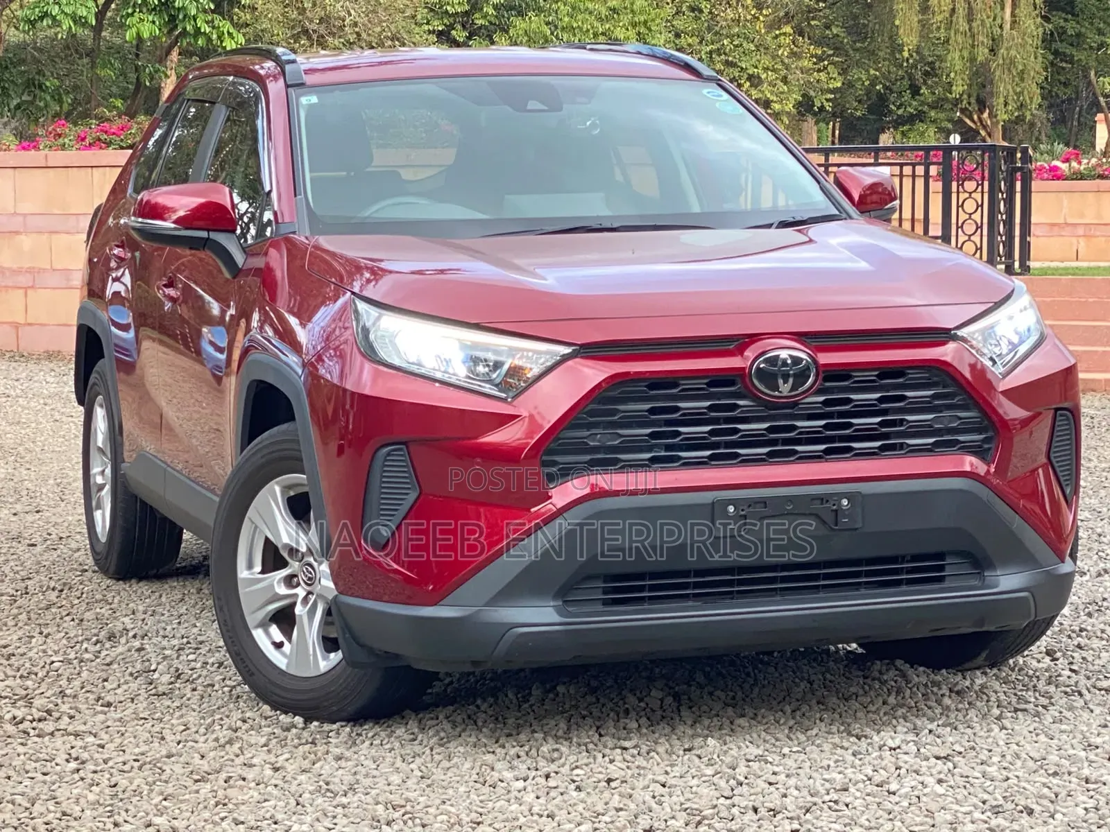 Toyota RAV4 2019 Red