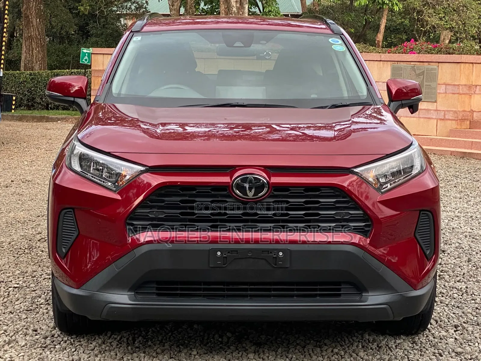 Toyota RAV4 2019 Red