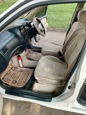 Toyota Raum 2003 White