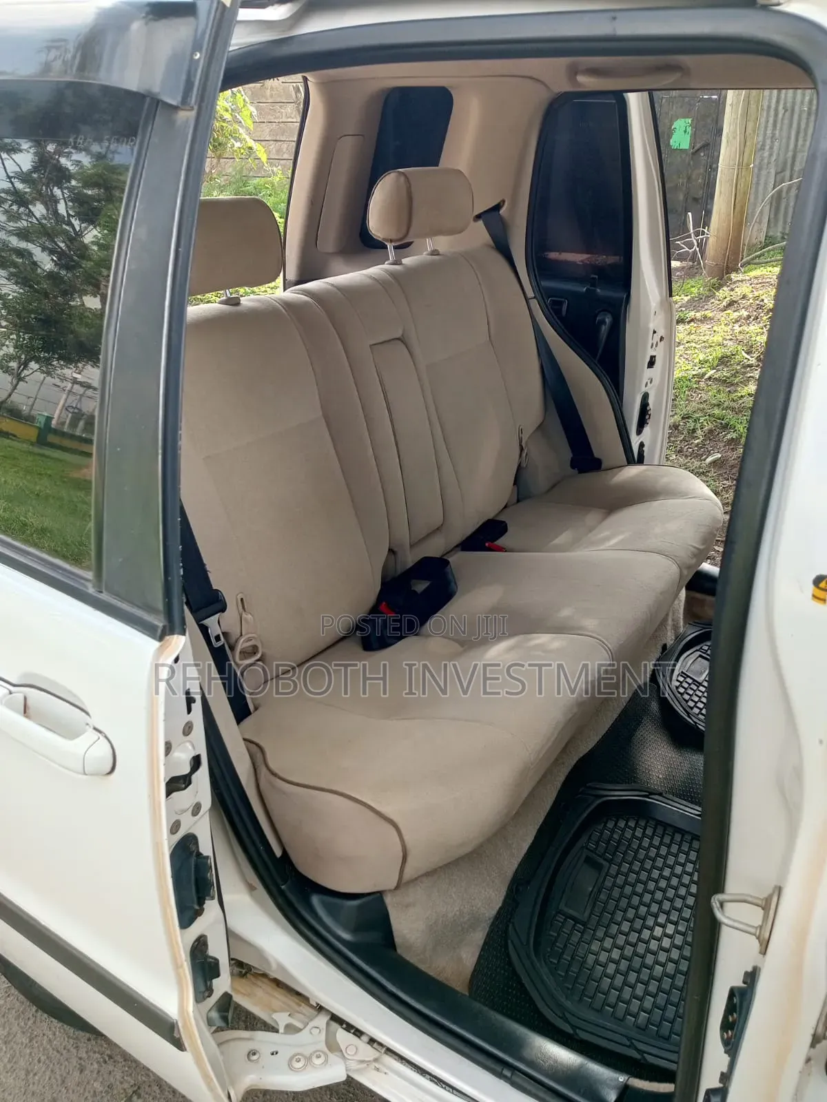 Toyota Raum 2003 White