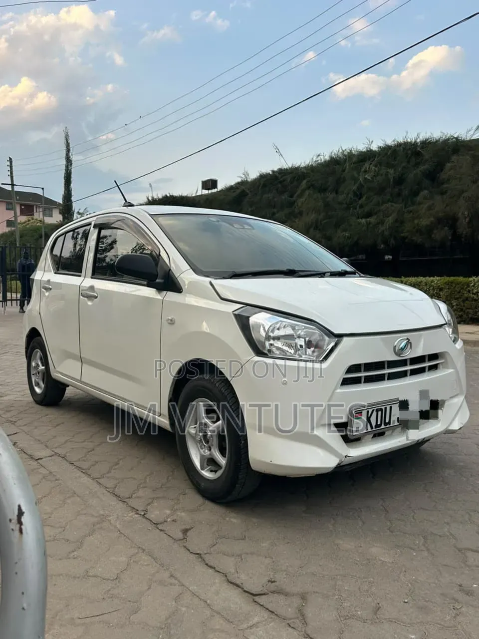 Daihatsu Mira 2020 White