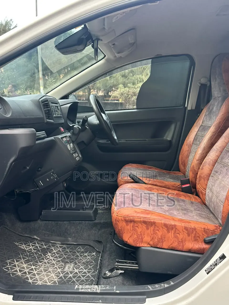 Daihatsu Mira 2020 White