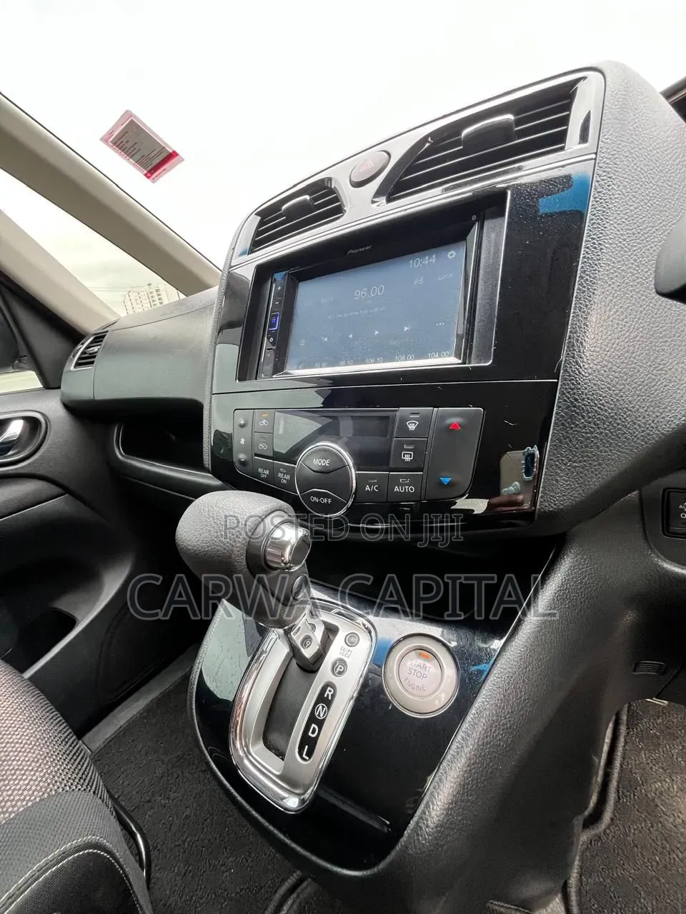 Nissan Serena 2016 Black