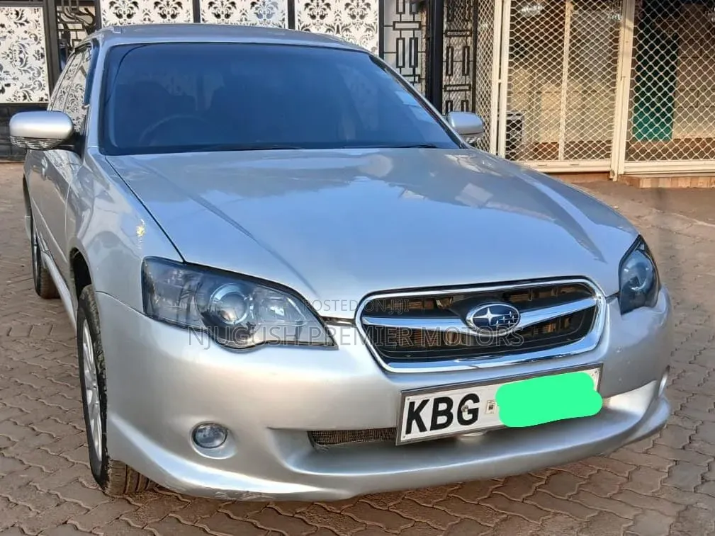 Subaru Legacy 2005 Silver